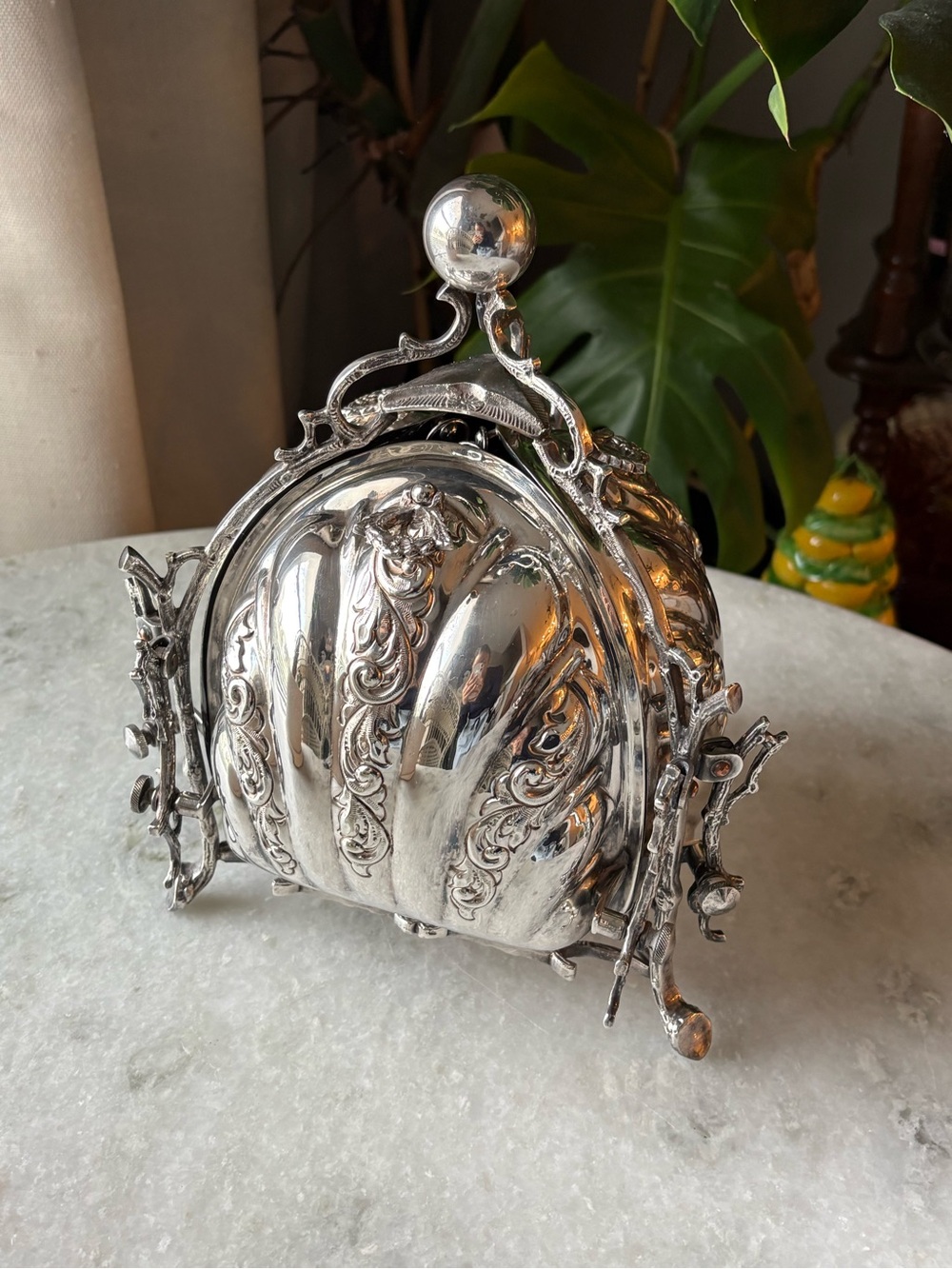 19th Century Victorian English Biscuit Bun Warmer Silver Plated, 3-Compartments